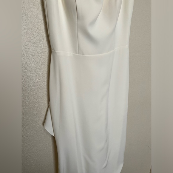 Brilliant Bridal | Ivory Luna Wedding Dress - Picture 13 of 15